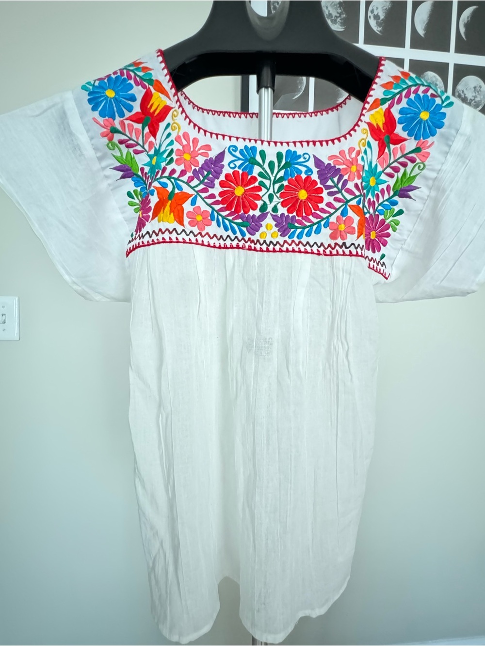 Embroidered White Mexican-Style Women’s Top with Multicolor Floral Yoke M-L